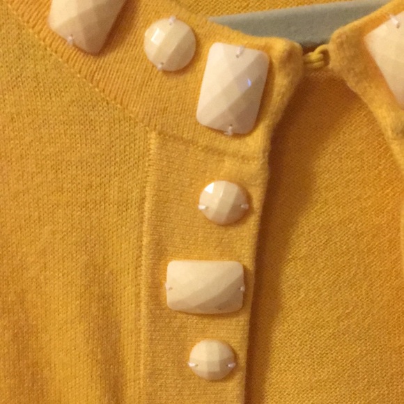 Pretty Banana Republic cardigan - Picture 4 of 7